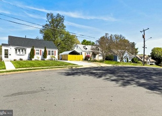 4613 Beechwood Road